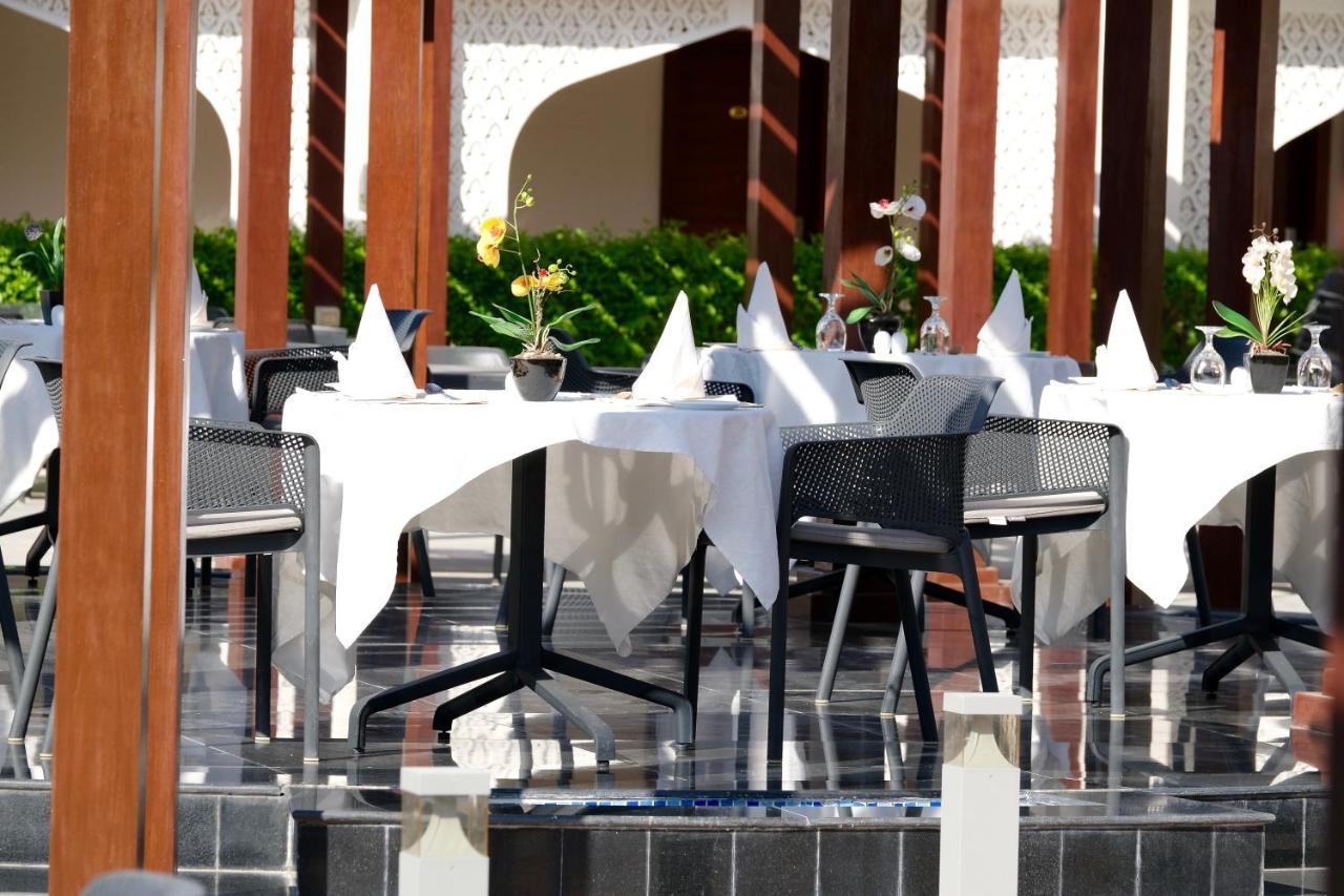 Falaj Daris Hotel Низва Екстериор снимка