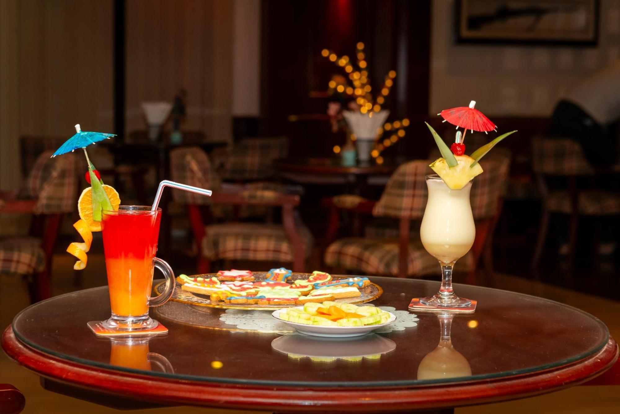 Falaj Daris Hotel Низва Екстериор снимка