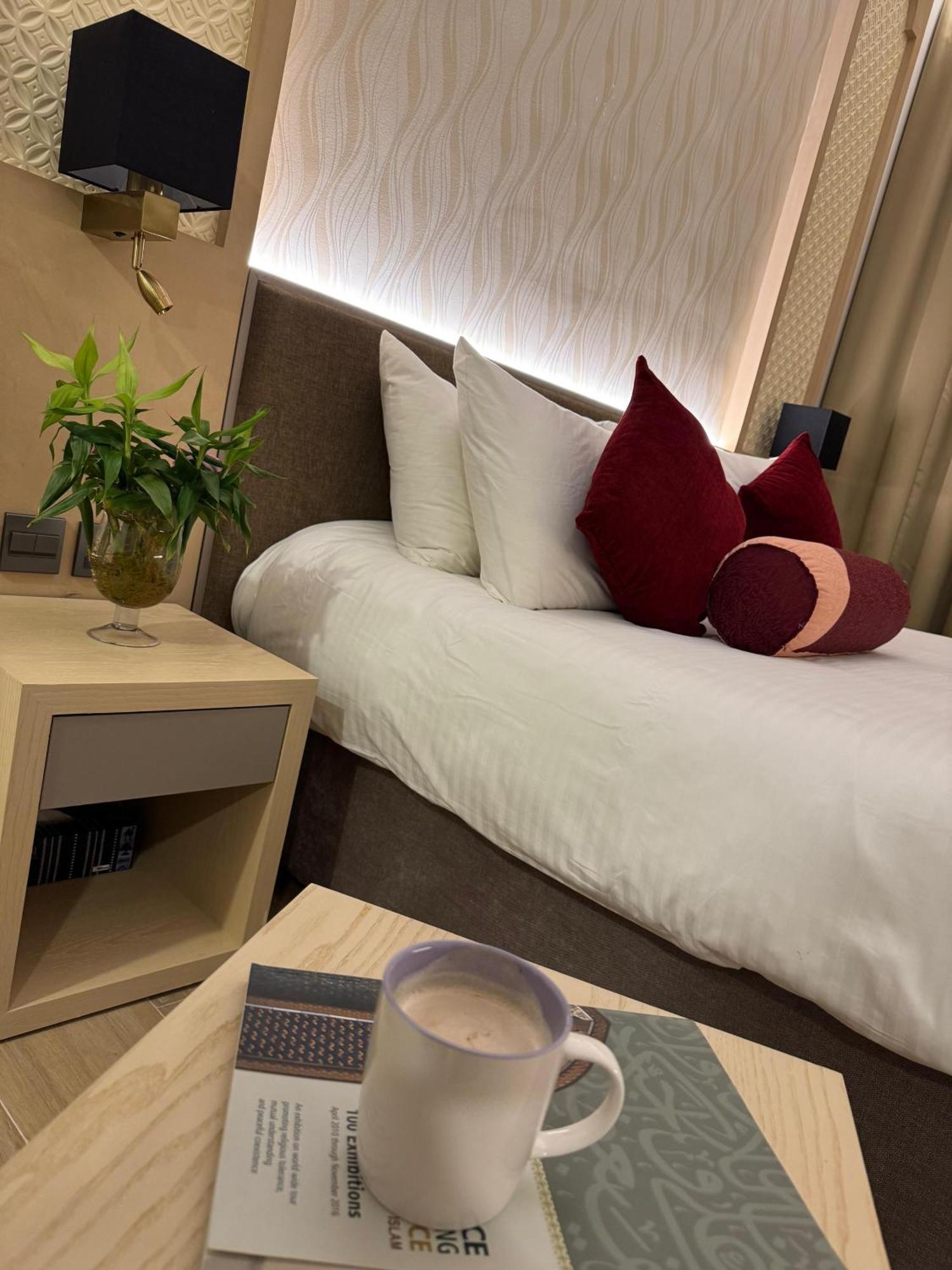 Falaj Daris Hotel Низва Екстериор снимка